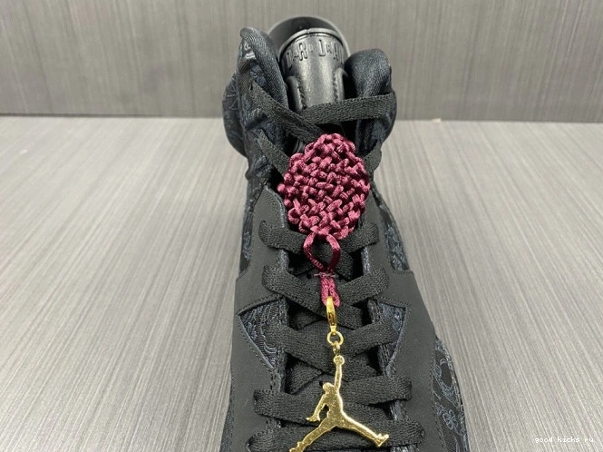 (W) DB9818-001 Triple 6 Black Jordan Retro SD 0730